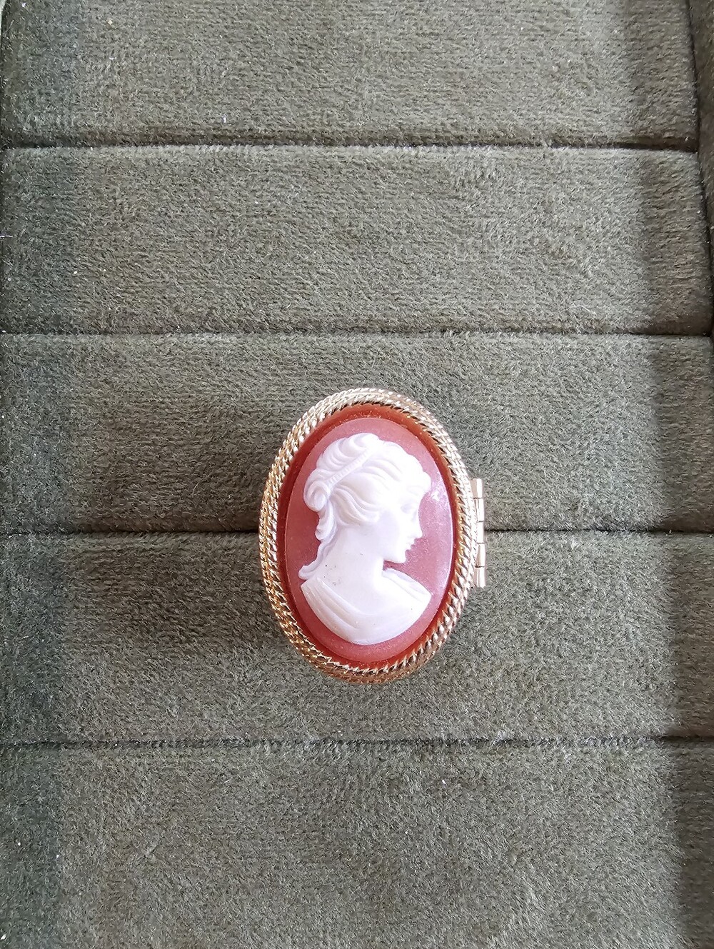 Vintage Avon Cameo Ring Adjustable